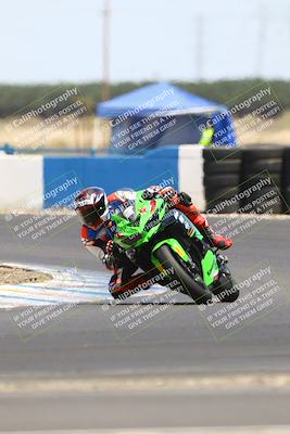 media/Jul-19-2025-TrackDaz (Sat) [[ff1509a44a]]/A Group/12pm (Turn 1)/